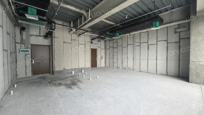 南海中心二手房实景图