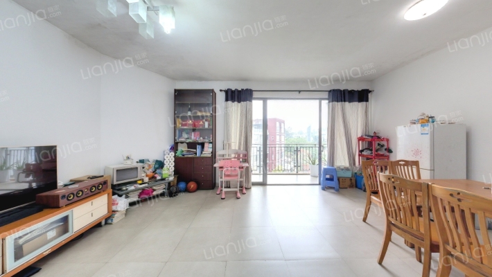 金地荔湖城二手房实景图