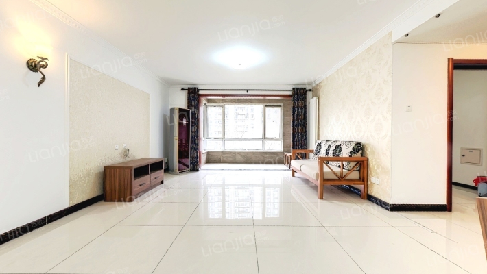 紫芳园三区二手房实景图