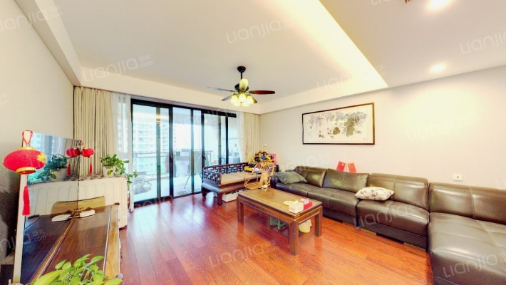 仁恒河滨花园二手房实景图