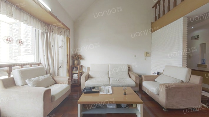 中山华庭二手房实景图