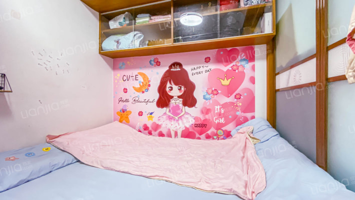 新泾三村二手房实景图