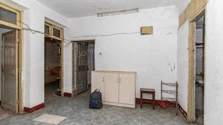 马家庄教工楼二手房实景图