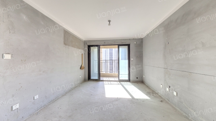 鑫苑名城1号院二手房实景图