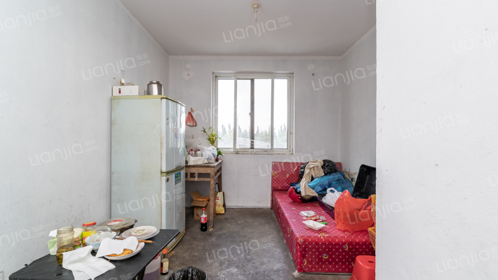 新芦苑二手房实景图