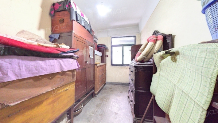 龙蟠里二手房实景图