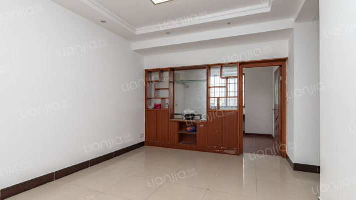 兰信公寓二手房实景图