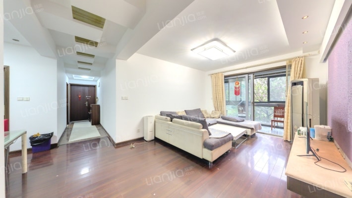 绿洲湖畔花园二手房实景图