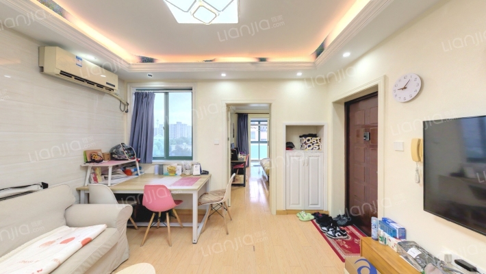 齐爱佳苑二手房实景图