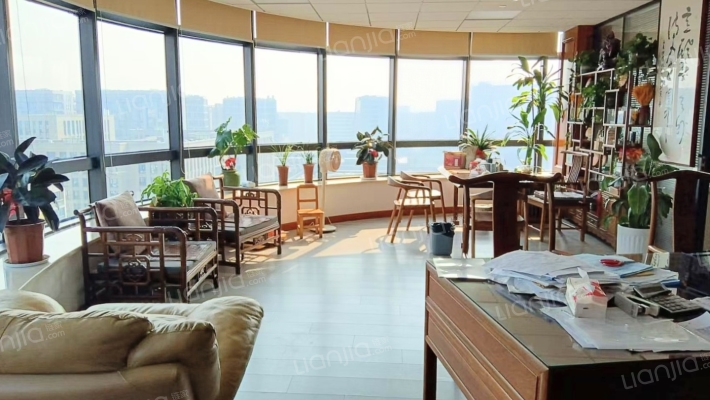 新天地尚座二手房实景图