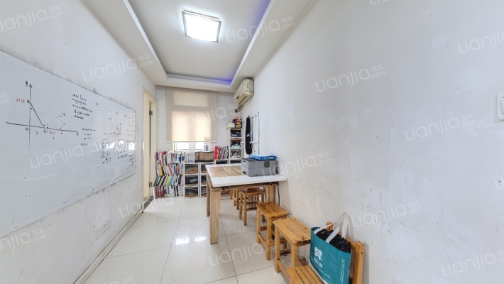 莘松六村二手房实景图