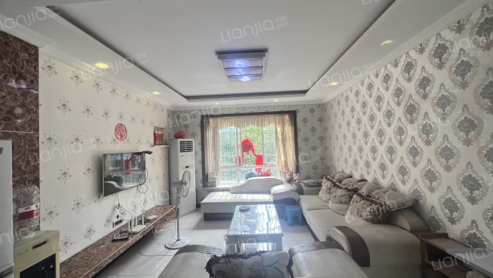 东林雅苑二手房实景图