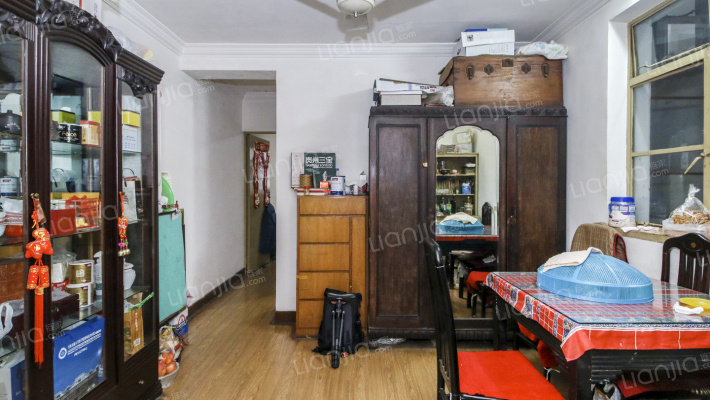 法华镇路806号二手房实景图