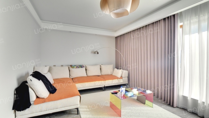 高新容园二手房实景图