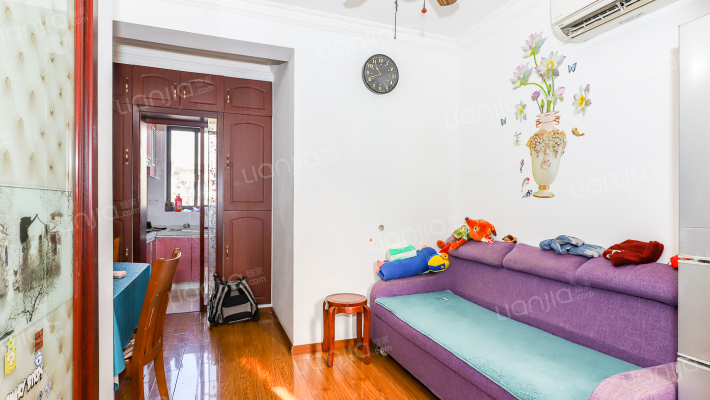 景凤小区二手房实景图