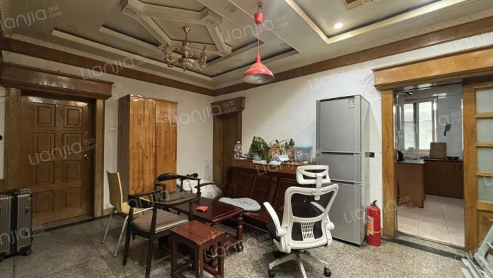 五常机关宿舍二手房实景图