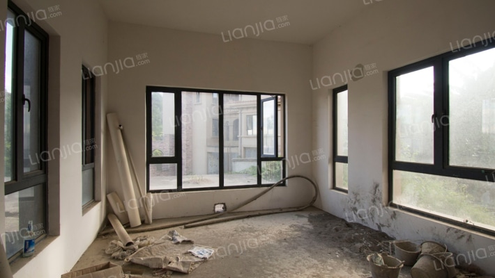 白晶谷5组团二手房实景图