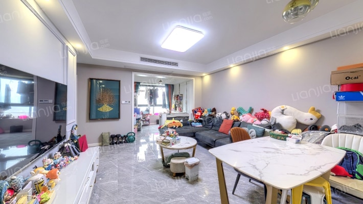 万科加州湾二手房实景图