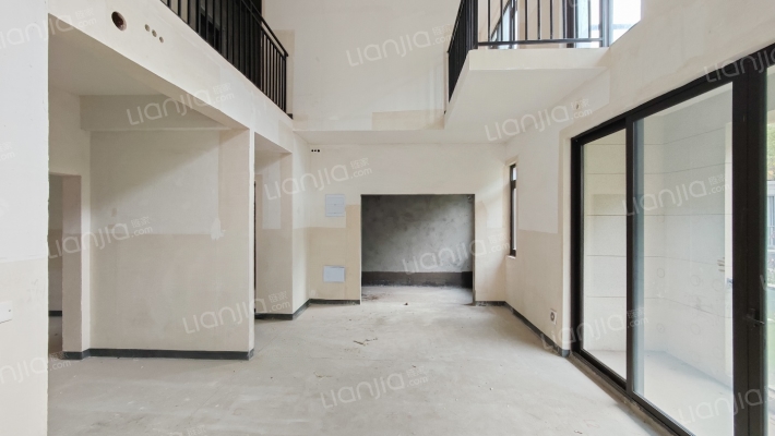 北辰天珺院墅二手房实景图