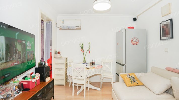 新汾小区二手房实景图