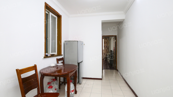 航天小区二手房实景图