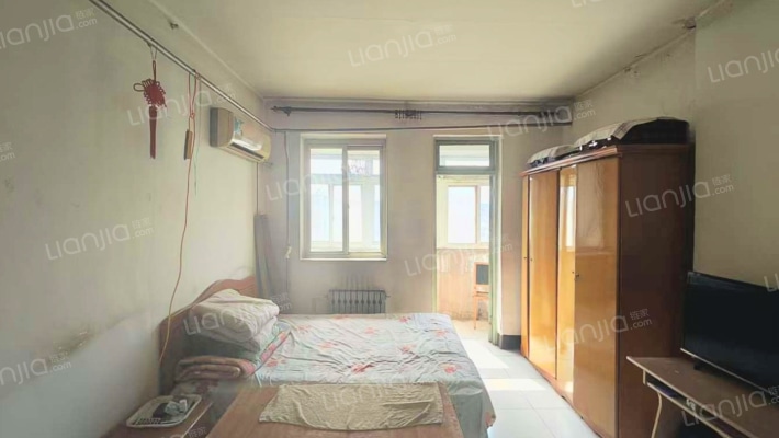 信号厂中二手房实景图