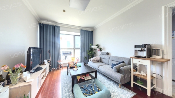 日坛国际公寓二手房实景图