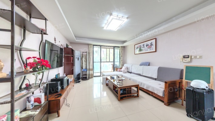 东郊小镇第一街区二手房实景图