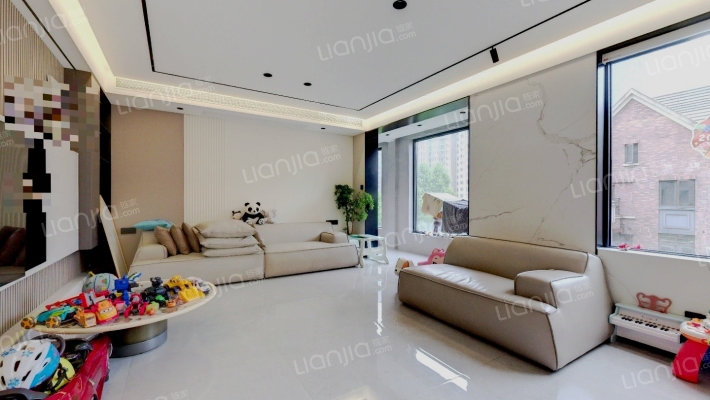 丈八三路5号绿地别墅区二手房实景图