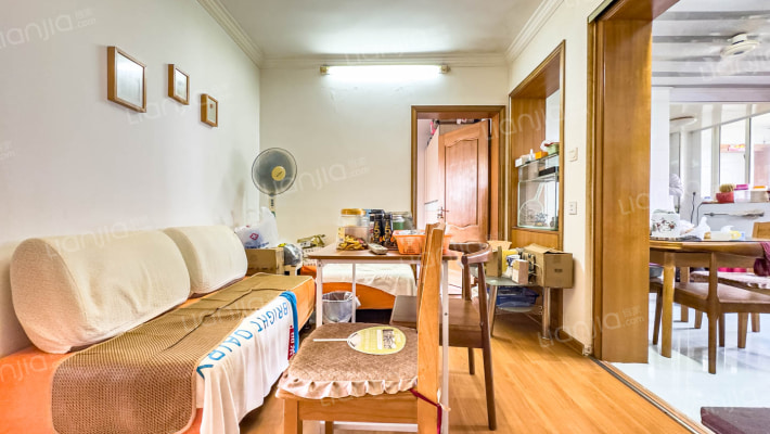 上虹新村二手房实景图