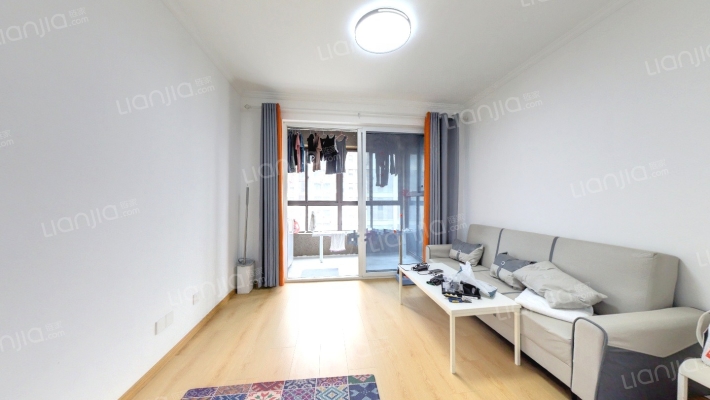 绿地悦峰公馆二手房实景图