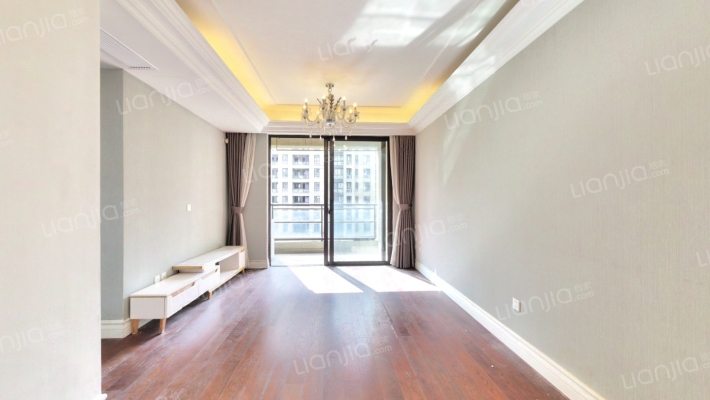 保利翡丽公馆二手房实景图