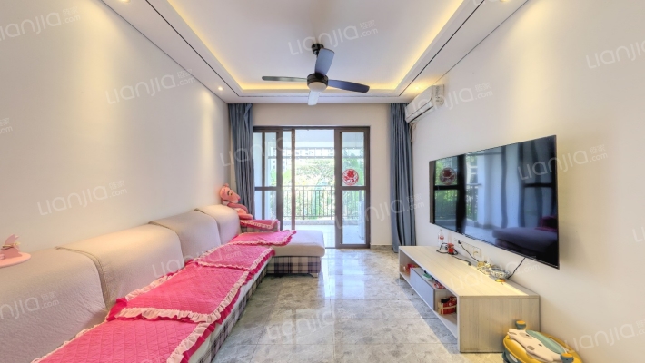 鸿坤山海墅二手房实景图