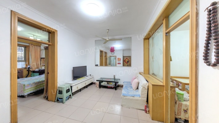 天苑生活小区二手房实景图