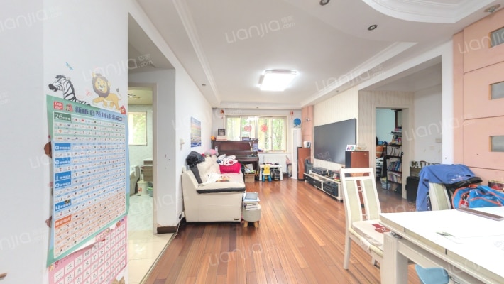 万里真欣园二手房实景图