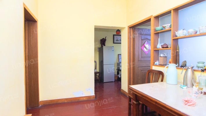 高家门油库家属院二手房实景图