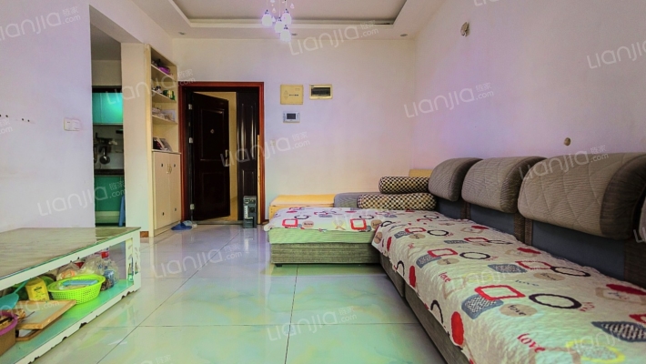 中央公园一组团二手房实景图