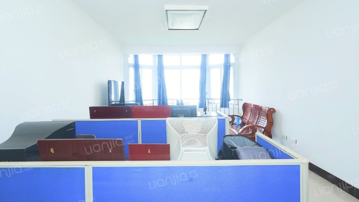 索特小区二手房实景图