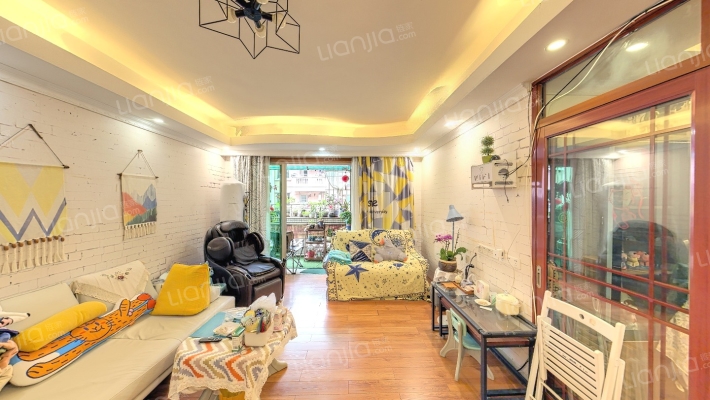 东雅园二手房实景图