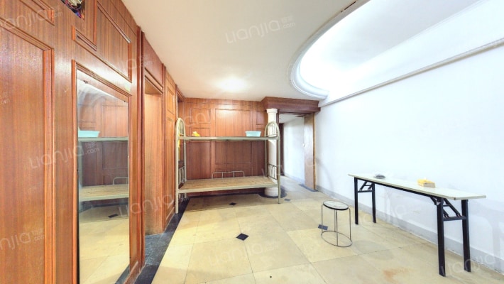 水西门大街153号二手房实景图