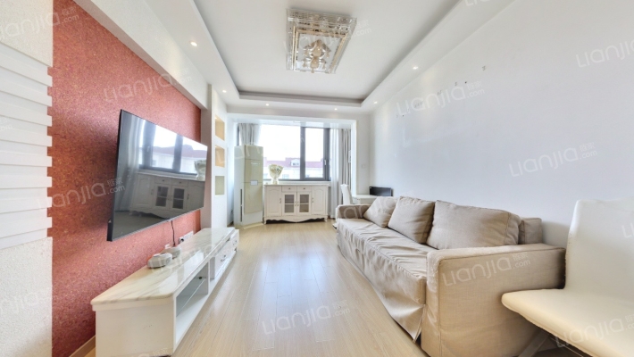 新泾五村二手房实景图