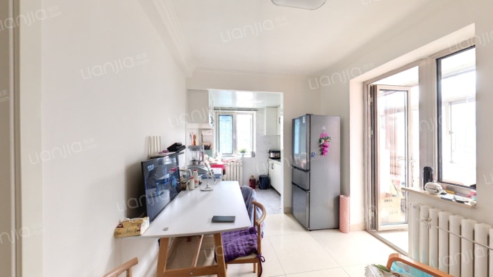 小取灯胡同8号院二手房实景图