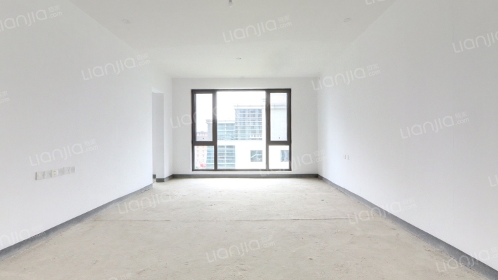 保利和光逸境二手房实景图