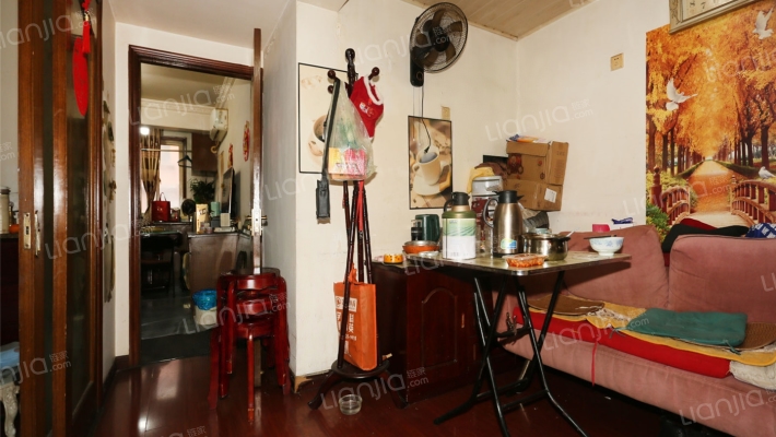 控江东三村二手房实景图