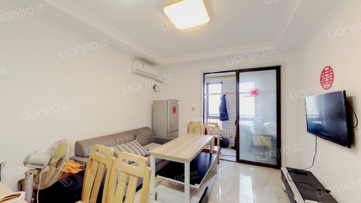 明卫佳苑北区(东平北路755弄)二手房实景图