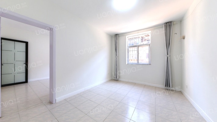 西北建材二手房实景图