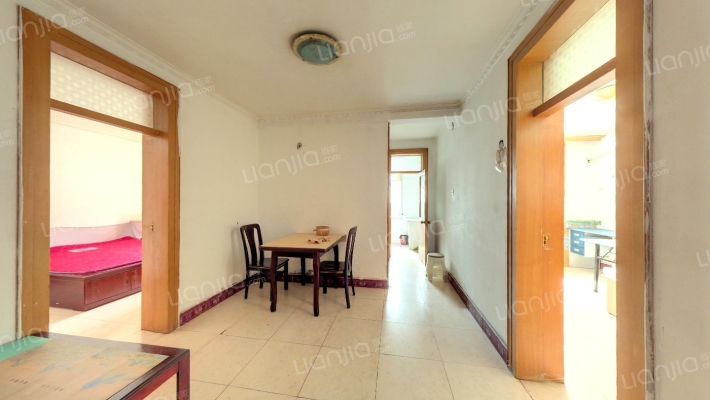 滨河小区颐兴园二手房实景图