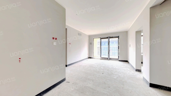 蓝光鹭湖长岛二手房实景图