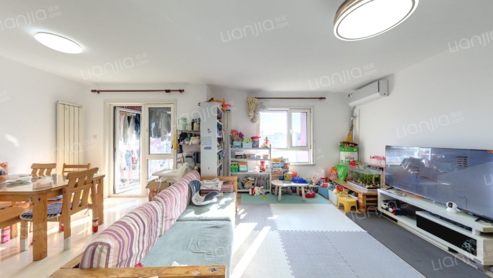 万科四季花城二手房实景图