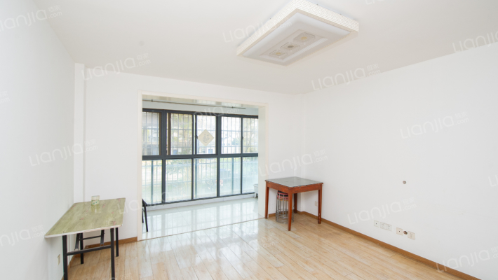 华美嘉园二手房实景图